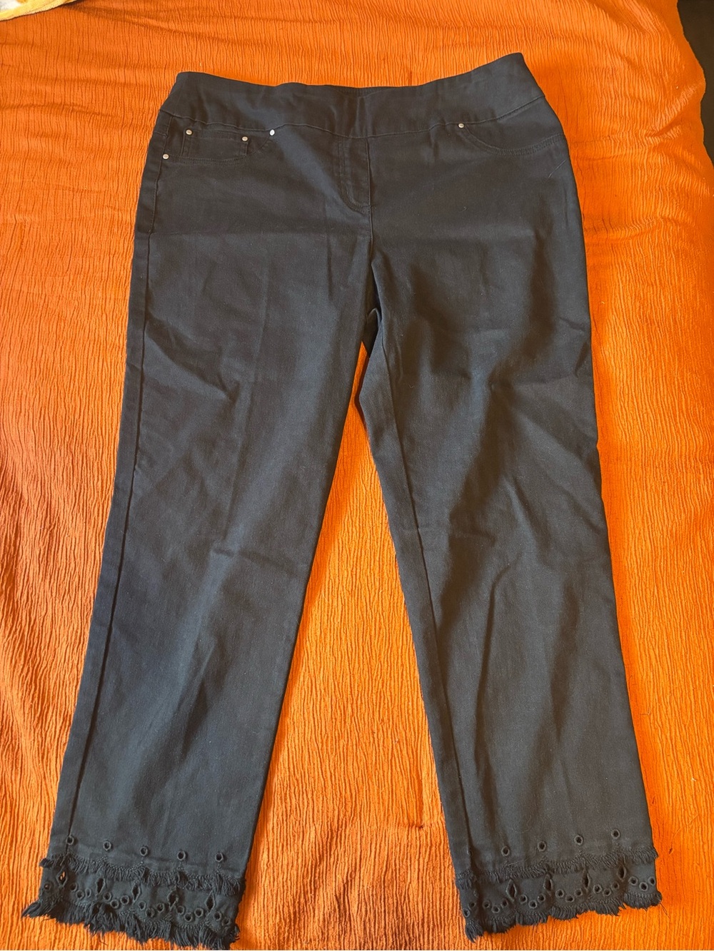 Ruby Rd. Black Cropped Pants with Eyelet Scalloped Hem